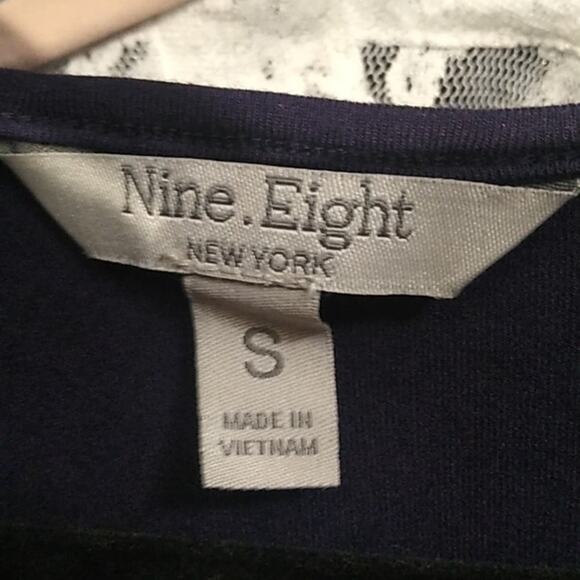 [B9] Nine.Eight Cold Shoulder Navy Blue Relaxed Blouse, Size Small - Picture 6 of 6